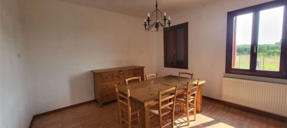 8-Zimmer Haus in Caerano di San Marco, Italy, Nr. 263909 11