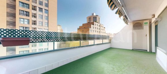 Ático de 3 dormitorios en Valencia, Spain No. 180485 30