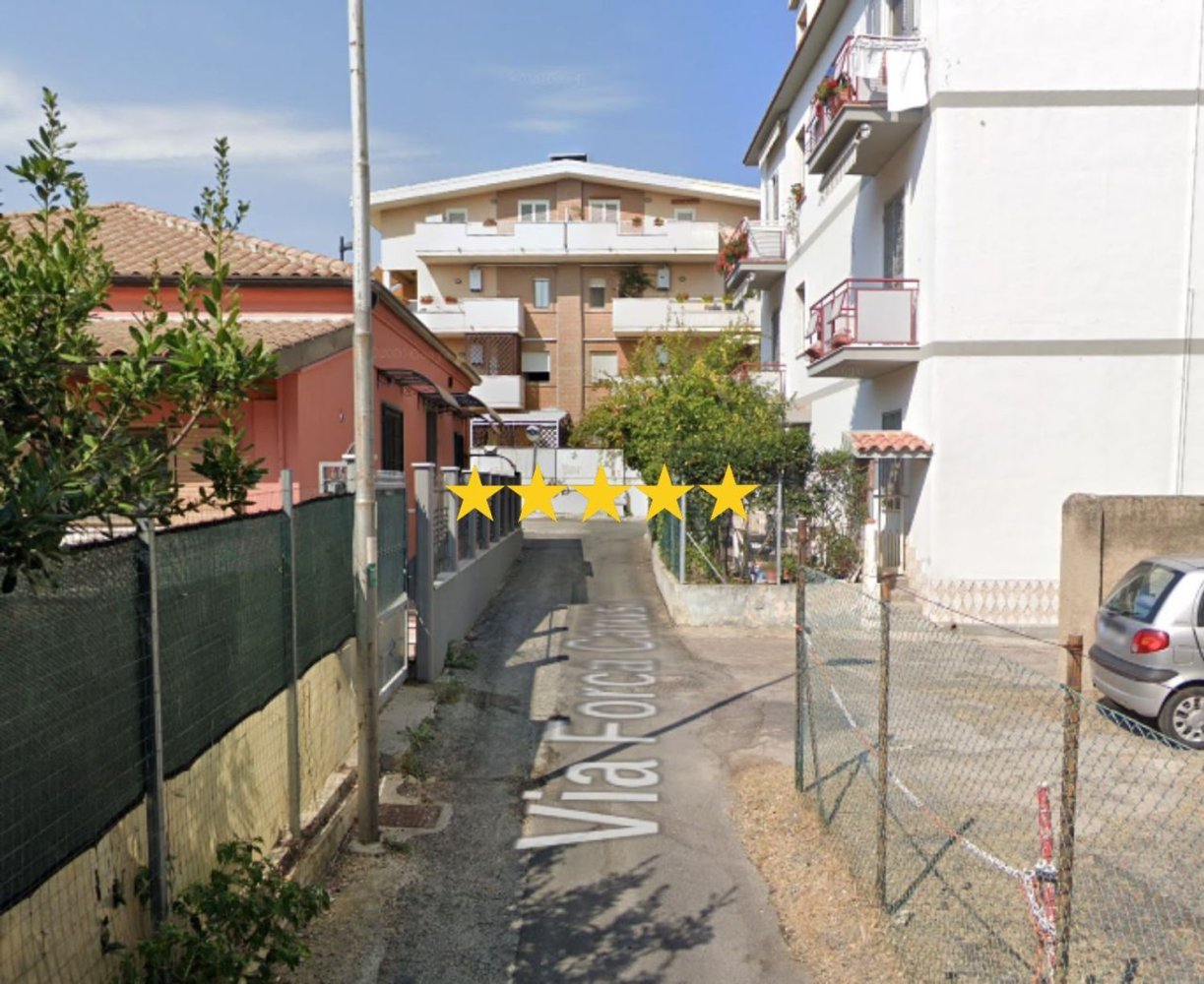 3 rooms Apartment in Pescara, Italy No. 238428