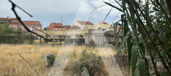 2000m² Land in Lisbon, Portugal No. 92526 6