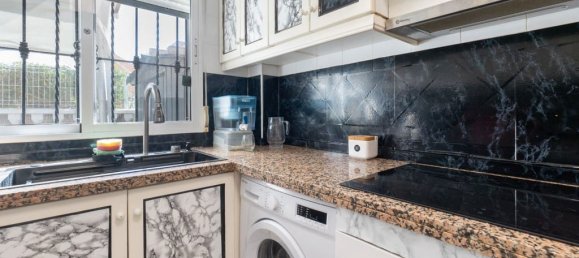 Дом с 3 спальнями в Ла Регия, Испания № 148109 15