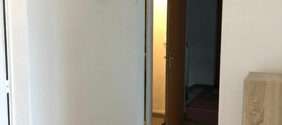 2 bedrooms Apartment in Angers, France No. 283626 3