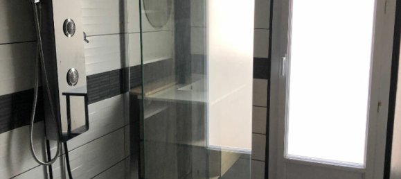 2 bedrooms Apartment in Angers, France No. 283626 4