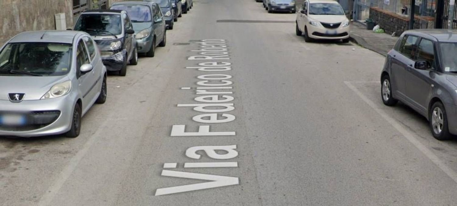  عقار تجاري في Mascali, Italy 89متر مربع رقم 377199