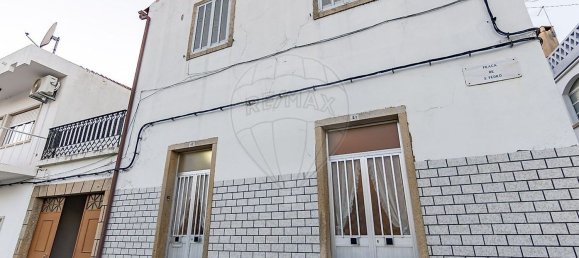 3 bedrooms House in Castelo Branco, Portugal No. 189158 34