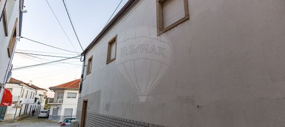 3 bedrooms House in Castelo Branco, Portugal No. 189158 36