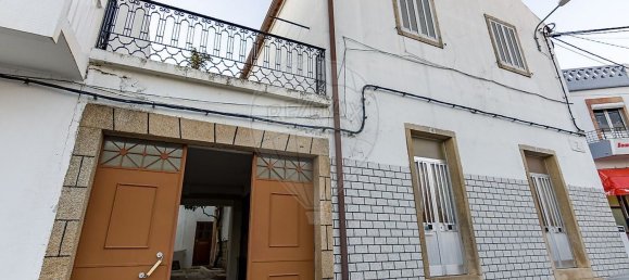 3 bedrooms House in Castelo Branco, Portugal No. 189158 29