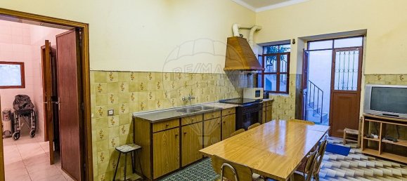 3 bedrooms House in Castelo Branco, Portugal No. 189158 18