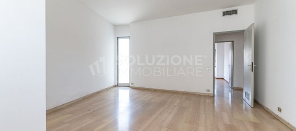Gebäude in Bergamo, Italy 3780m², Nr. 286209 18
