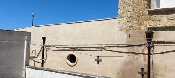 4 rooms Apartment in Salve, Italy No. 135575 12