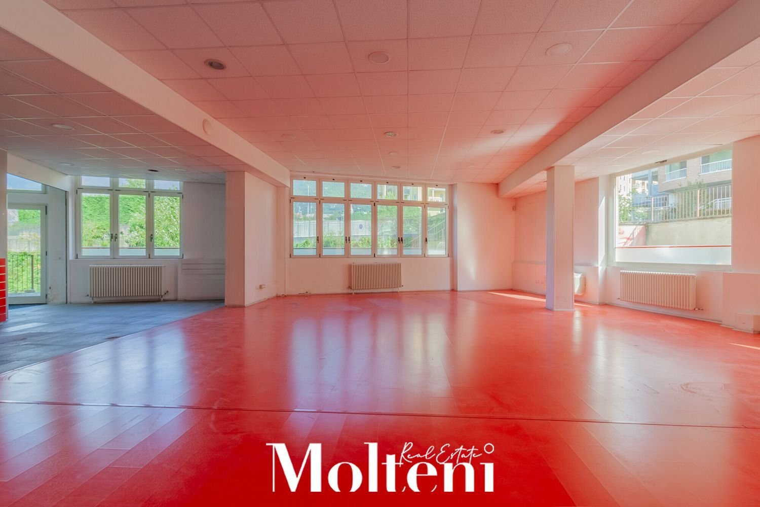 Imóvel comercial em Lecco, Italy 385 m² N.º 336450