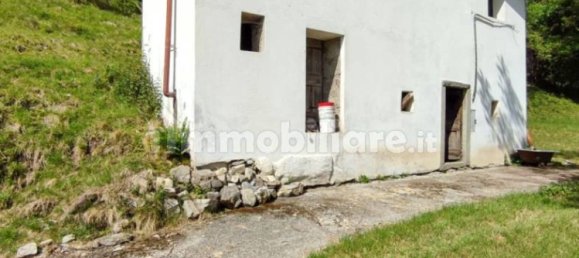 2 rooms House in Centro Valle Intelvi, Italy No. 158944 12