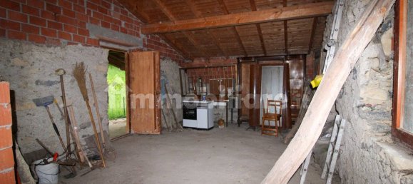2 rooms House in Centro Valle Intelvi, Italy No. 158944 4