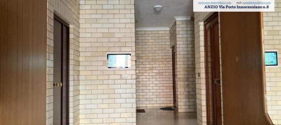 3-salle Appartement à Nettuno, Italy No. 231750 15