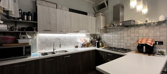 4 bedrooms Apartment in Bra, Italy No. 339895 4