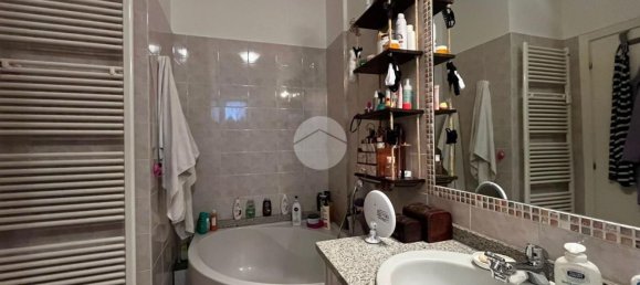 4 bedrooms Apartment in Bra, Italy No. 339895 10