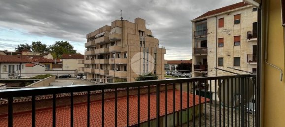 4 bedrooms Apartment in Bra, Italy No. 339895 14