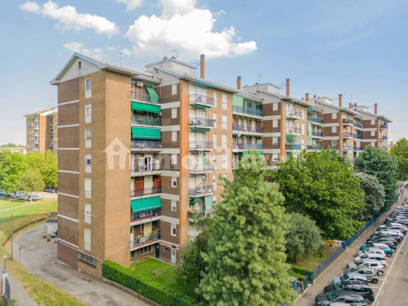 2 غرف نوم شقة في Cormano, Italy رقم 319933