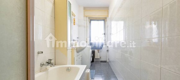 2 غرف نوم شقة في Cormano, Italy رقم 319933 32