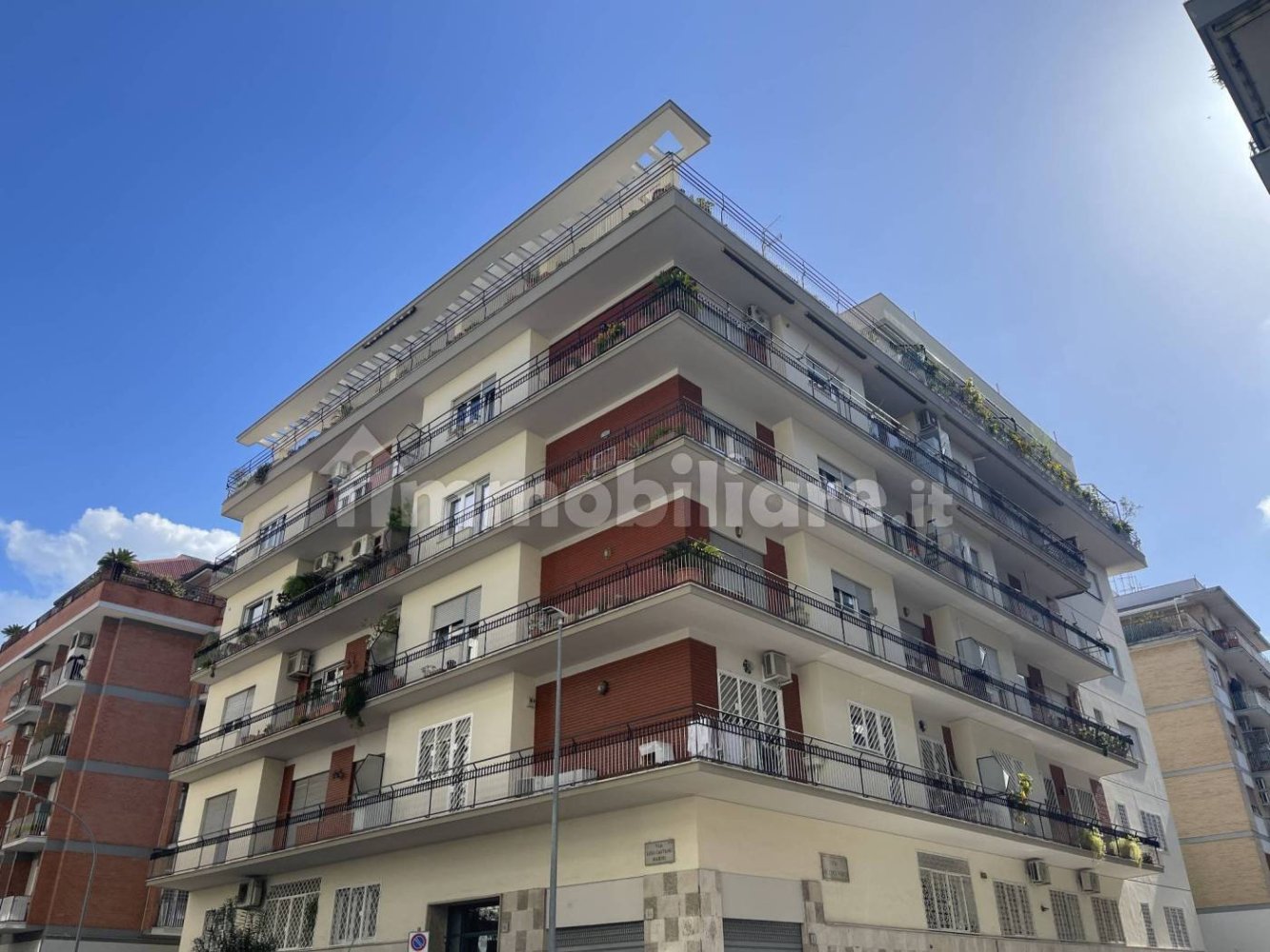 2 Schlafzimmer Wohnung in Rome, Italy, Nr. 14278