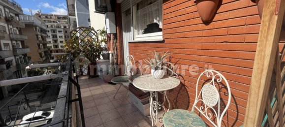 2 Schlafzimmer Wohnung in Rome, Italy, Nr. 14278 6