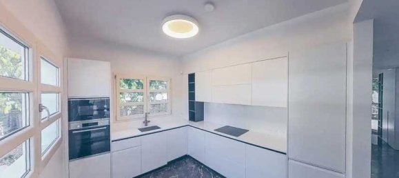 5 bedrooms Villa in Parekklisia, Cyprus No. 16636 3