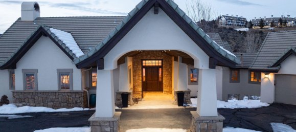 4 bedrooms Commercial property in Edwards, USA No. 263 20