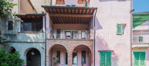 Дом с 3 спальнями в Палая, Италия № 44255 33