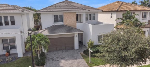 5 dormitorios villa en venta en Miami, Miami-Dade, Florida, USA № 614247 13