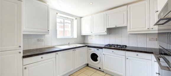 2 bedrooms Apartment in London, United Kingdom No. 5486 4
