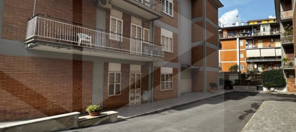 5-Zimmer Wohnung in Rome, Italy, Nr. 20111 11