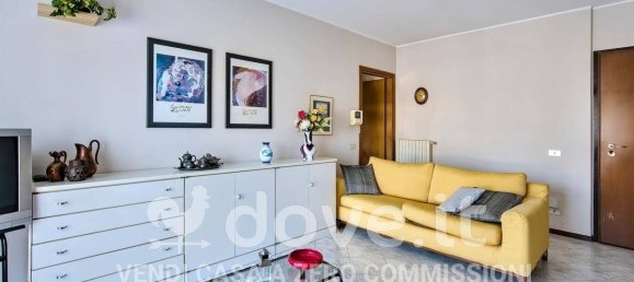 1 bedroom Apartment in Dalmine, Italy No. 354465 2