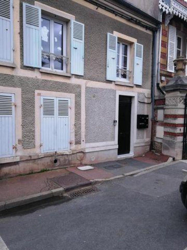 شقة 2 غرف نوم  في Coulommiers, France رقم 29179