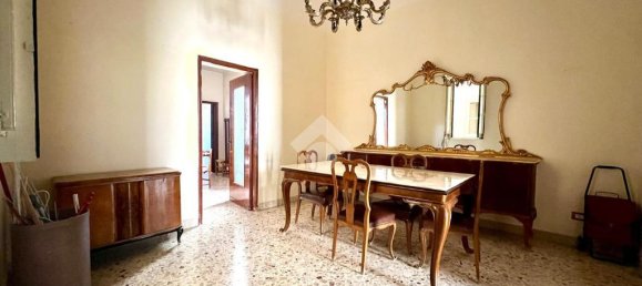 1 Schlafzimmer Wohnung in Palermo, Italy, Nr. 356698 2
