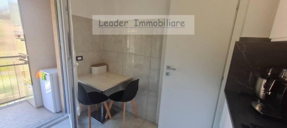 Apartamento de 4 divisões em Como, Italy N.º 31597 4