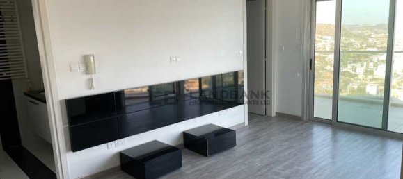 5 bedrooms Villa in Agios Athanasios, Cyprus No. 13737 5