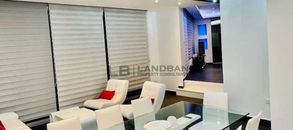 5 bedrooms Villa in Agios Athanasios, Cyprus No. 13737 9