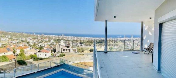 5 bedrooms Villa in Agios Athanasios, Cyprus No. 13737 4