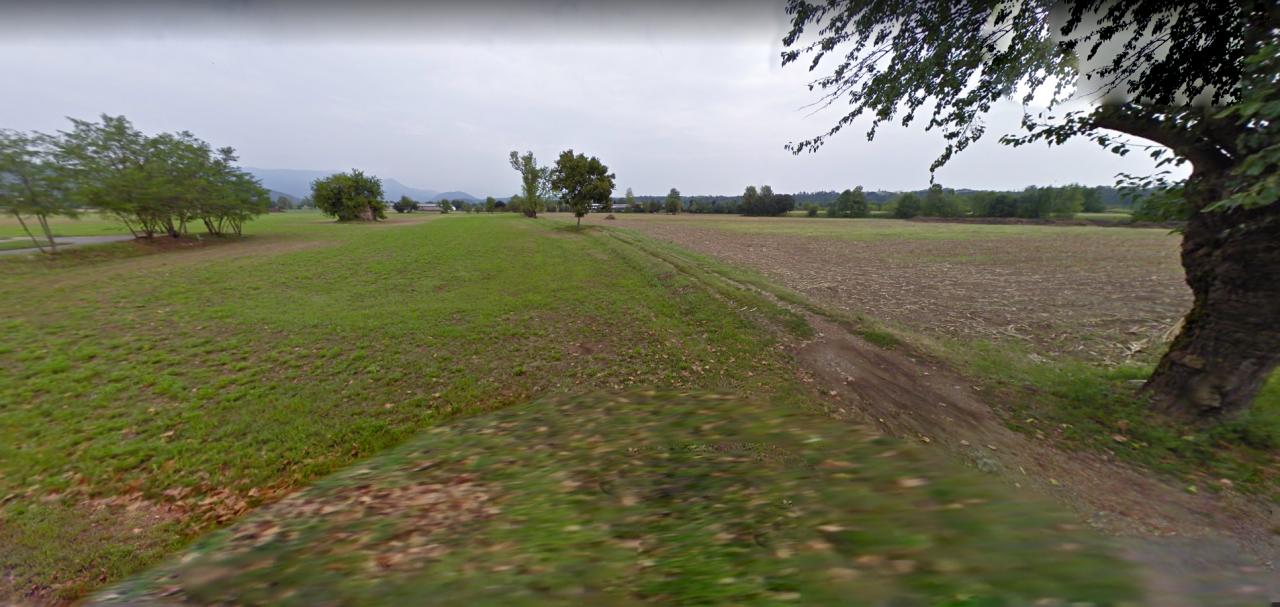  قطعة أرض في Prevalle, Italy 20000متر مربع رقم 230771