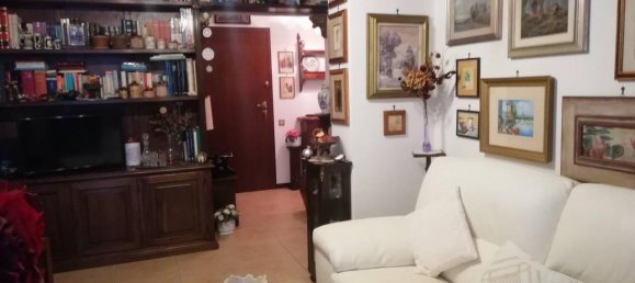 5 rooms Apartment in Viareggio, Italy No. 155201 2