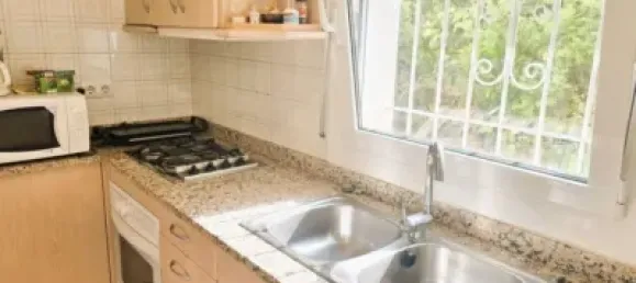 Квартира с 1 спальней в Розы, Испания № 173205 2