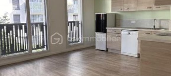 2 bedrooms Apartment in Noisy-le-Sec, France No. 357065 5