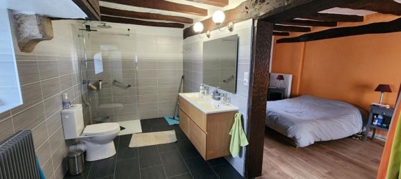 Casa de 6 dormitorios en Ciran, France No. 158812 12