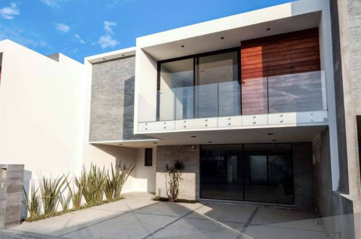 3 bedrooms House in Puebla, Mexico No. 173404