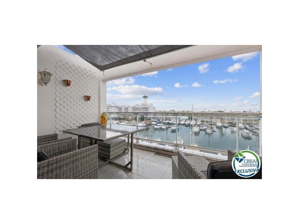 2 bedrooms Penthouse in Empuriabrava, Spain No. 196280