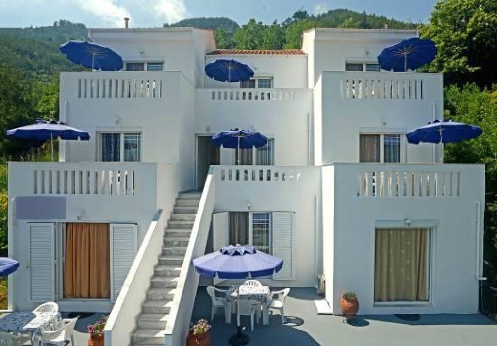 9 bedrooms Townhouse in Thasos, Greece No. 1846