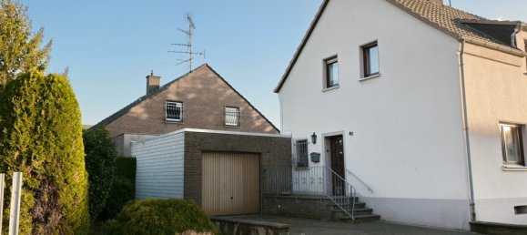 4 rooms House in North Rhine-Westphalia, Germany No. 209105 2