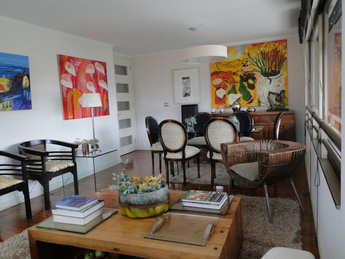 Apartamento de 4 dormitorios en Valparaíso, Chile No. 2349