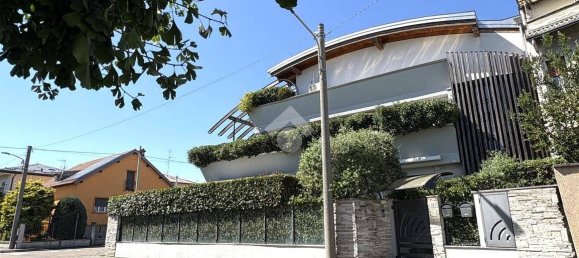 Ático de 2 dormitorios en Legnano, Italy No. 312508 17