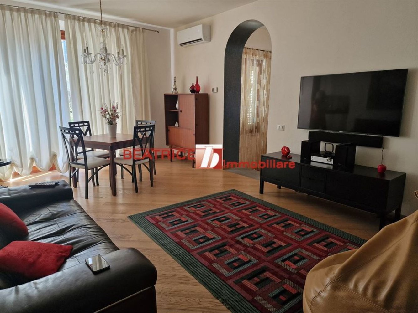 10 bedrooms Apartment in Lucca, Italy No. 328091